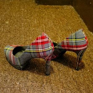 Plaid high heels